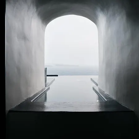 Hotel Abyss Santorini 5*