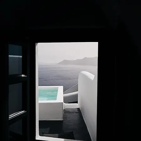 Abyss Santorini Hotel 5*