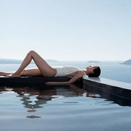 Abyss Santorini 5*
