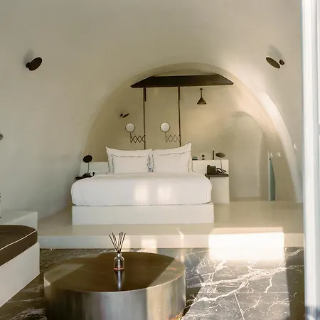 Abyss Santorini 5* Oia (Santorini)