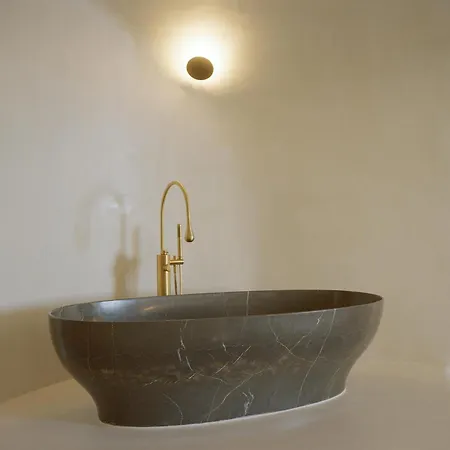 Abyss Santorini 5*
